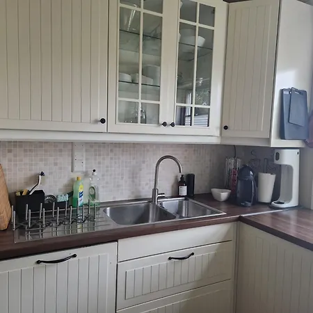 The Pink Googly Eyed House Appartement *